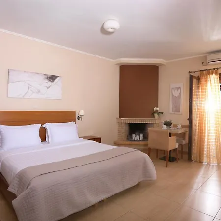 Aparthotel Faros Luxury