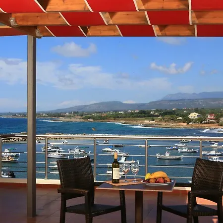 Faros Luxury