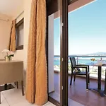 Faros Luxury