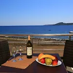 Faros Luxury 4* Marathopoli