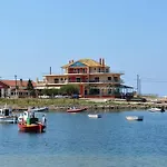 Faros Luxury 4*