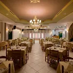 Faros Luxury