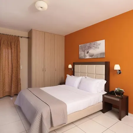 Faros Luxury Μαραθόπολη