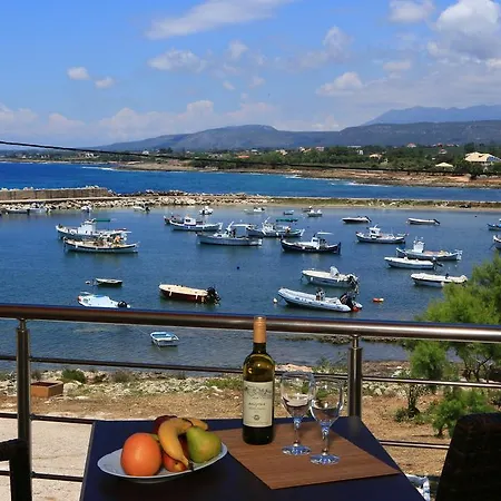 Faros Luxury 4*