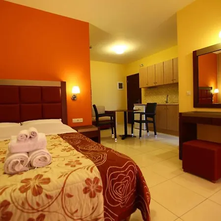 Faros Luxury 4*