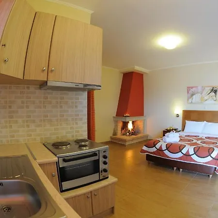 Faros Luxury 4*