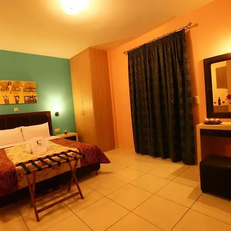 Aparthotel Faros Luxury