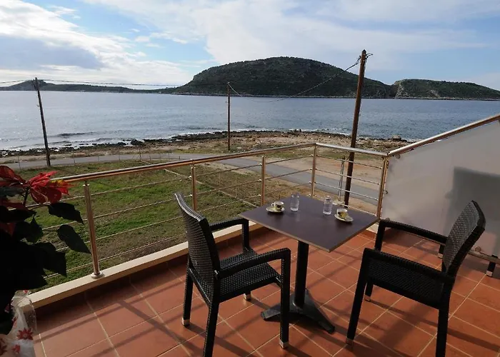 Faros Luxury Apart Otel 4*