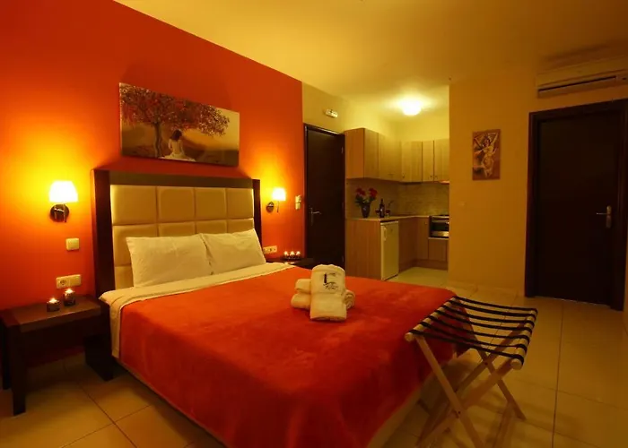 Апарт-отель Faros Luxury 4*